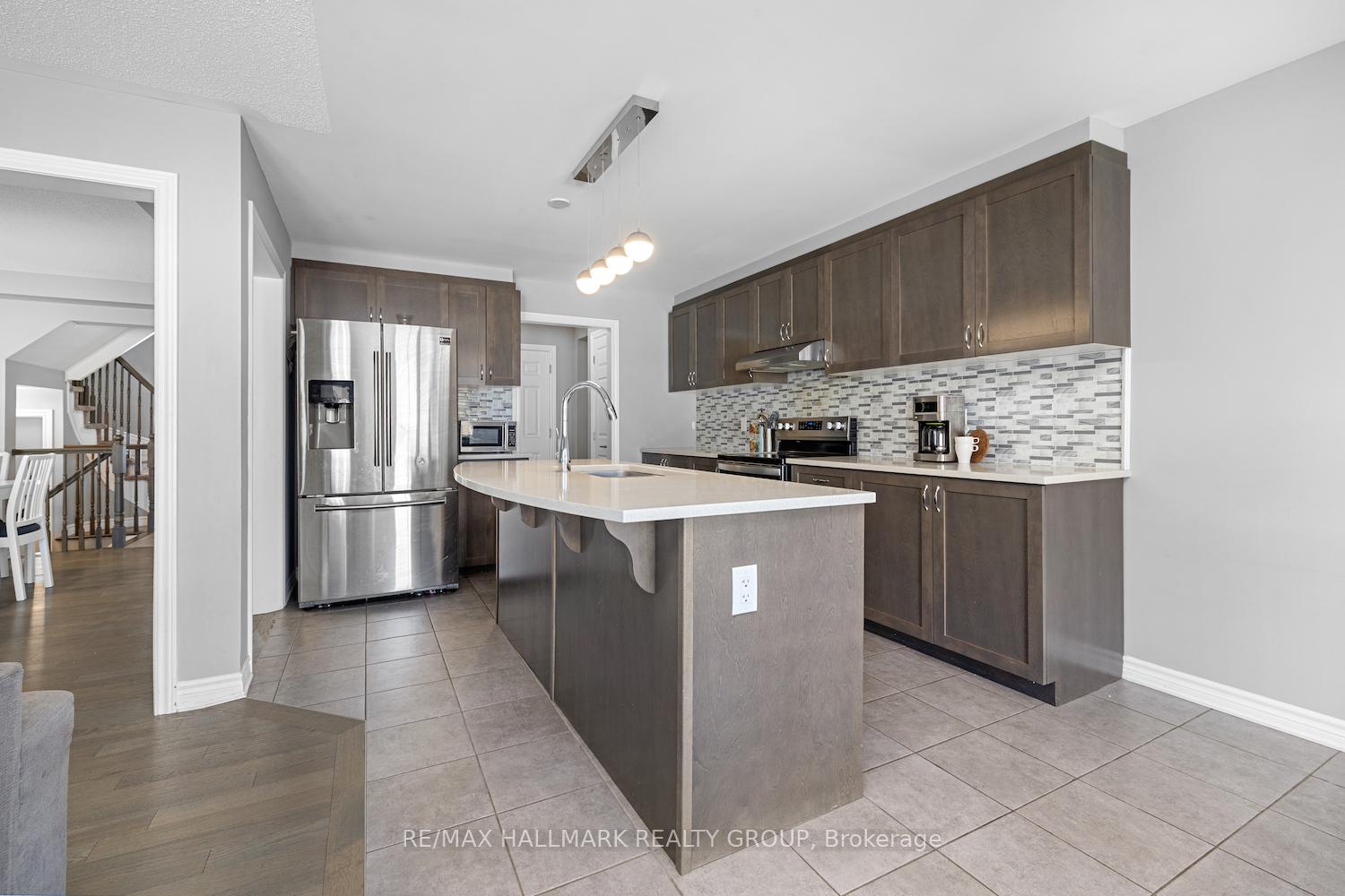 Photo 12 of 514 Arum Terrace, Ottawa, Avalon West — HOMEH