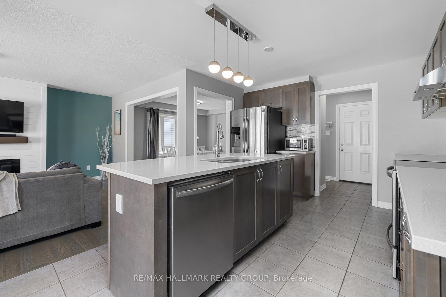 Photo 14 of 514 Arum Terrace, Ottawa, Avalon West — HOMEH
