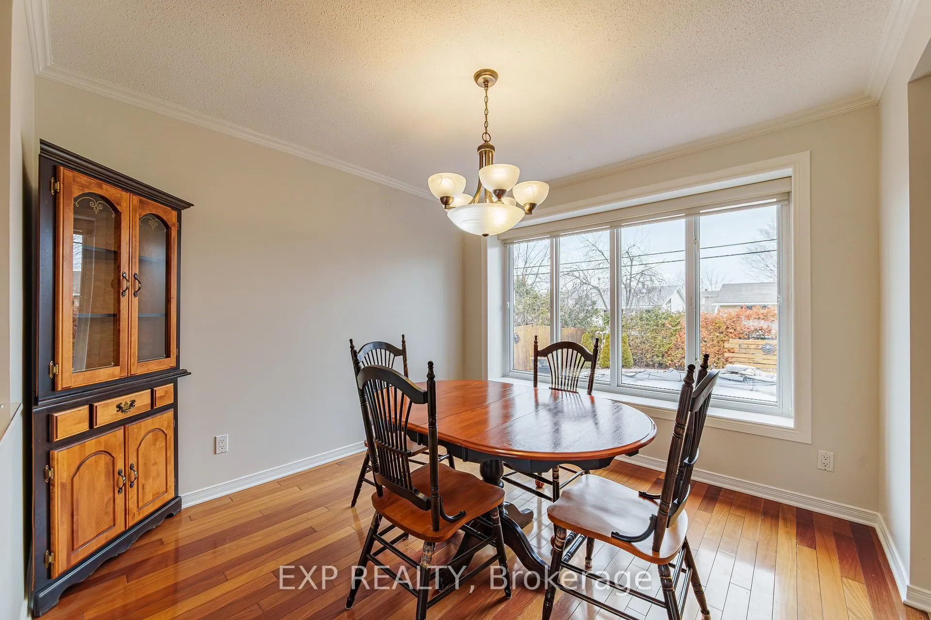 Photo 10 of 1381 Pebble Road, Ottawa, South Keys — HOMEH