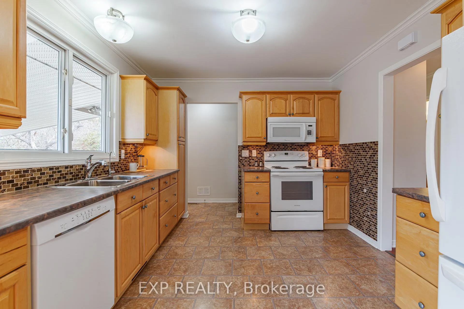 Photo 14 of 1381 Pebble Road, Ottawa, South Keys — HOMEH