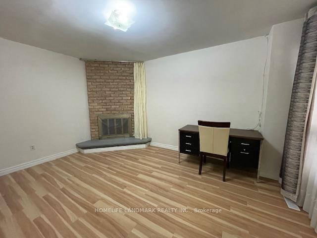 Photo 2 of Unit Upper, 107 Upton Crescent, Markham, Milliken Mills West — HOMEH