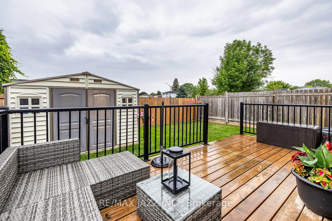 Photo 39 of 657 Dorchester Drive, Oshawa, Vanier — HOMEH
