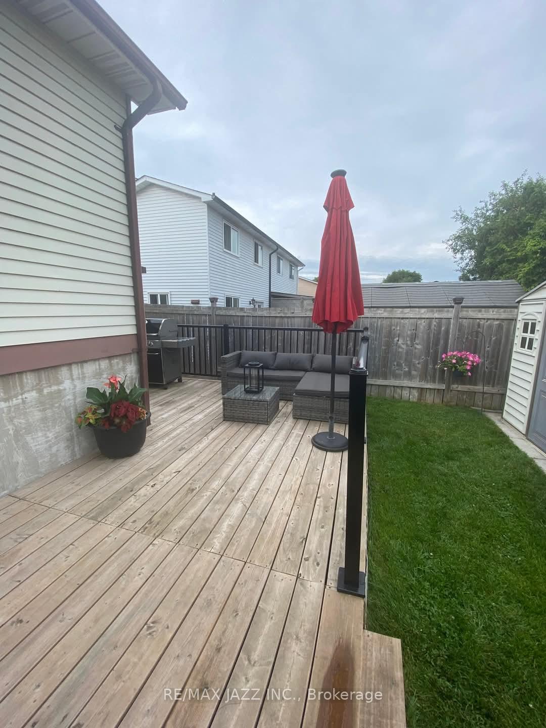 Photo 45 of 657 Dorchester Drive, Oshawa, Vanier — HOMEH
