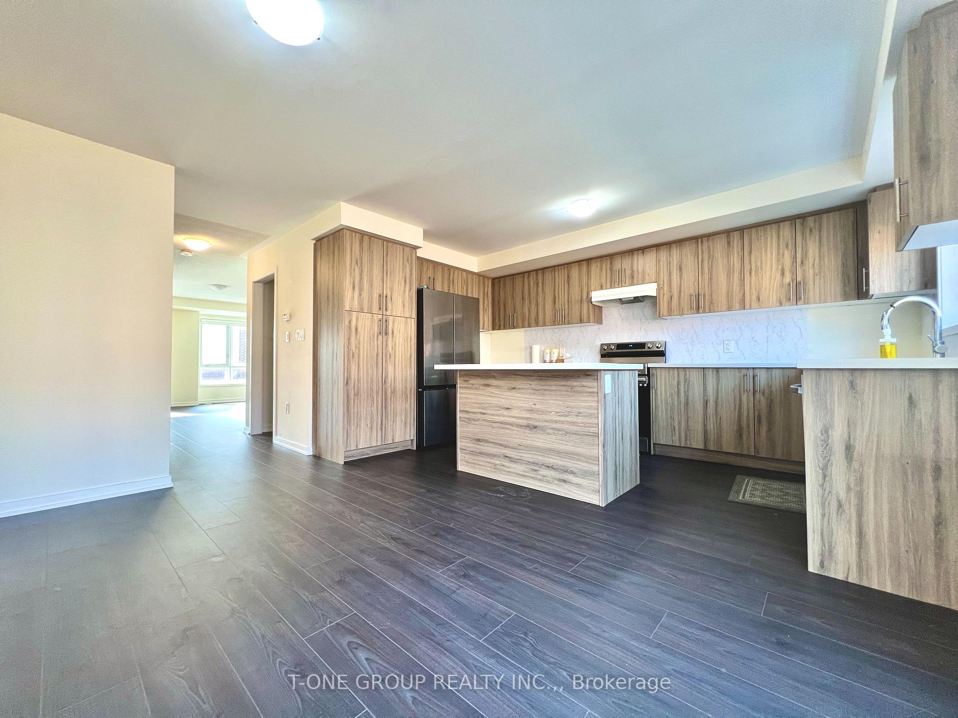 Photo 6 of 1336 Bradenton Path, Oshawa, Eastdale — HOMEH