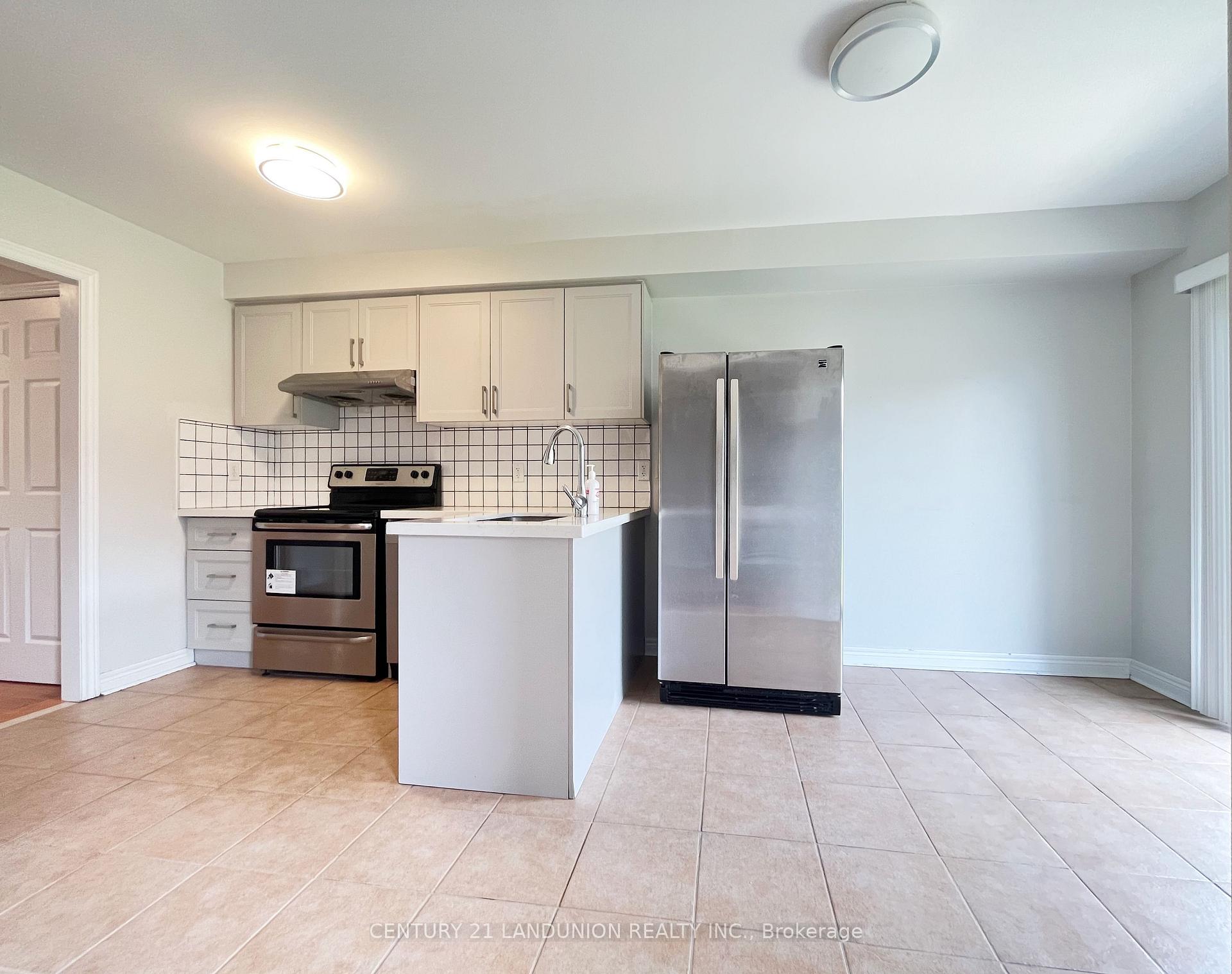 Photo 6 of 62 Zio Carlo Drive, Markham, Village Green-South Unionville — HOMEH