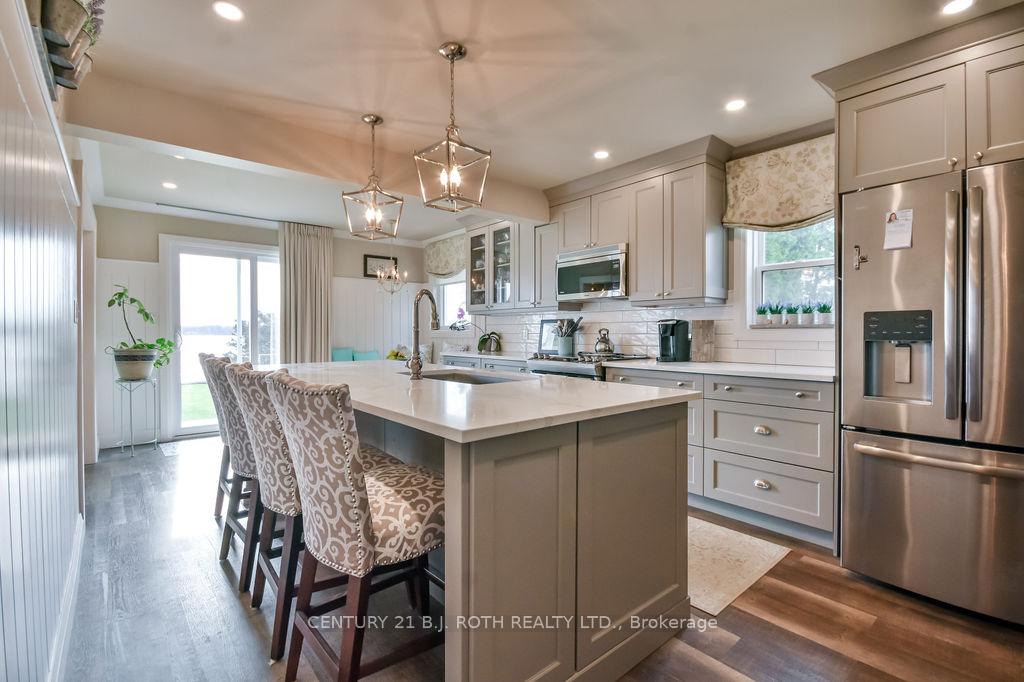 Photo 6 of 719 Broadview Avenue, Orillia — HOMEH