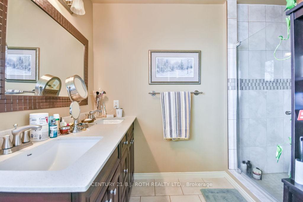 Photo 20 of 719 Broadview Avenue, Orillia — HOMEH