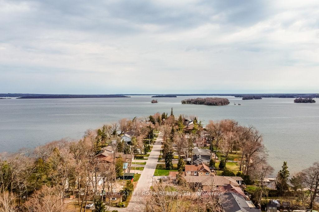 Photo 21 of 719 Broadview Avenue, Orillia — HOMEH