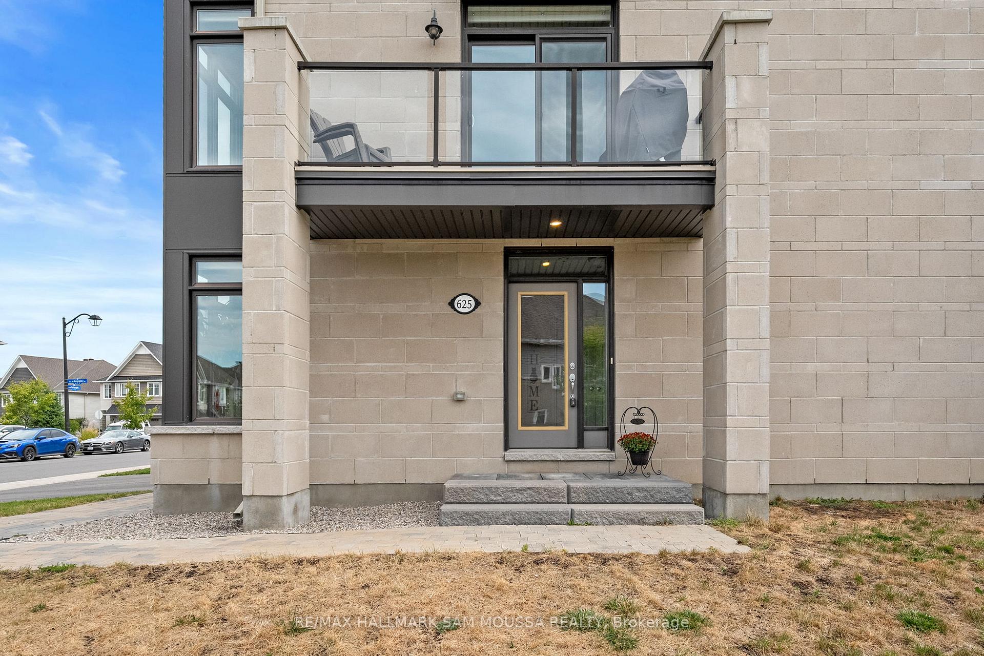 Photo 5 of 625 Cartographe Street, Ottawa, Camelot — HOMEH