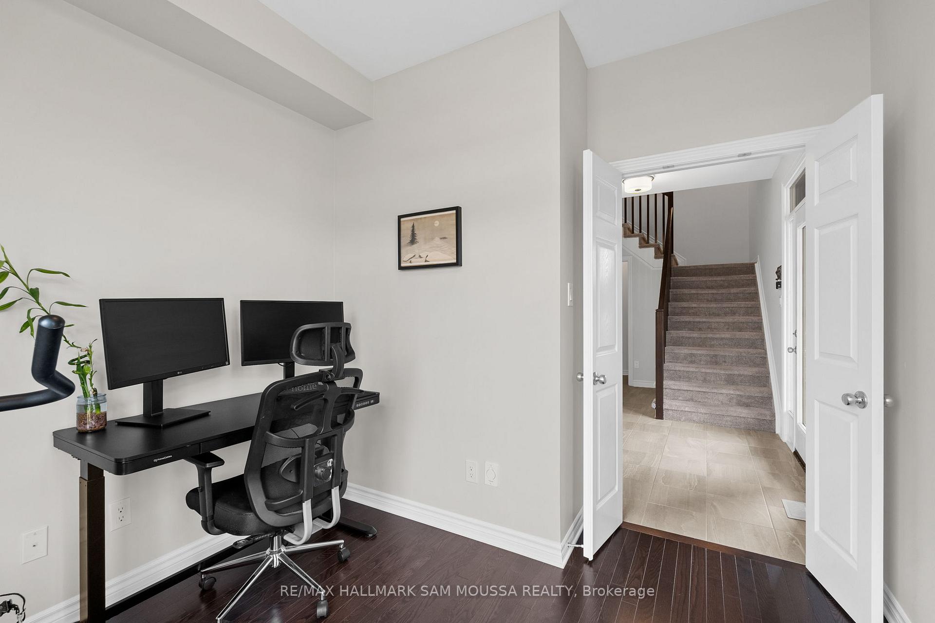 Photo 9 of 625 Cartographe Street, Ottawa, Camelot — HOMEH