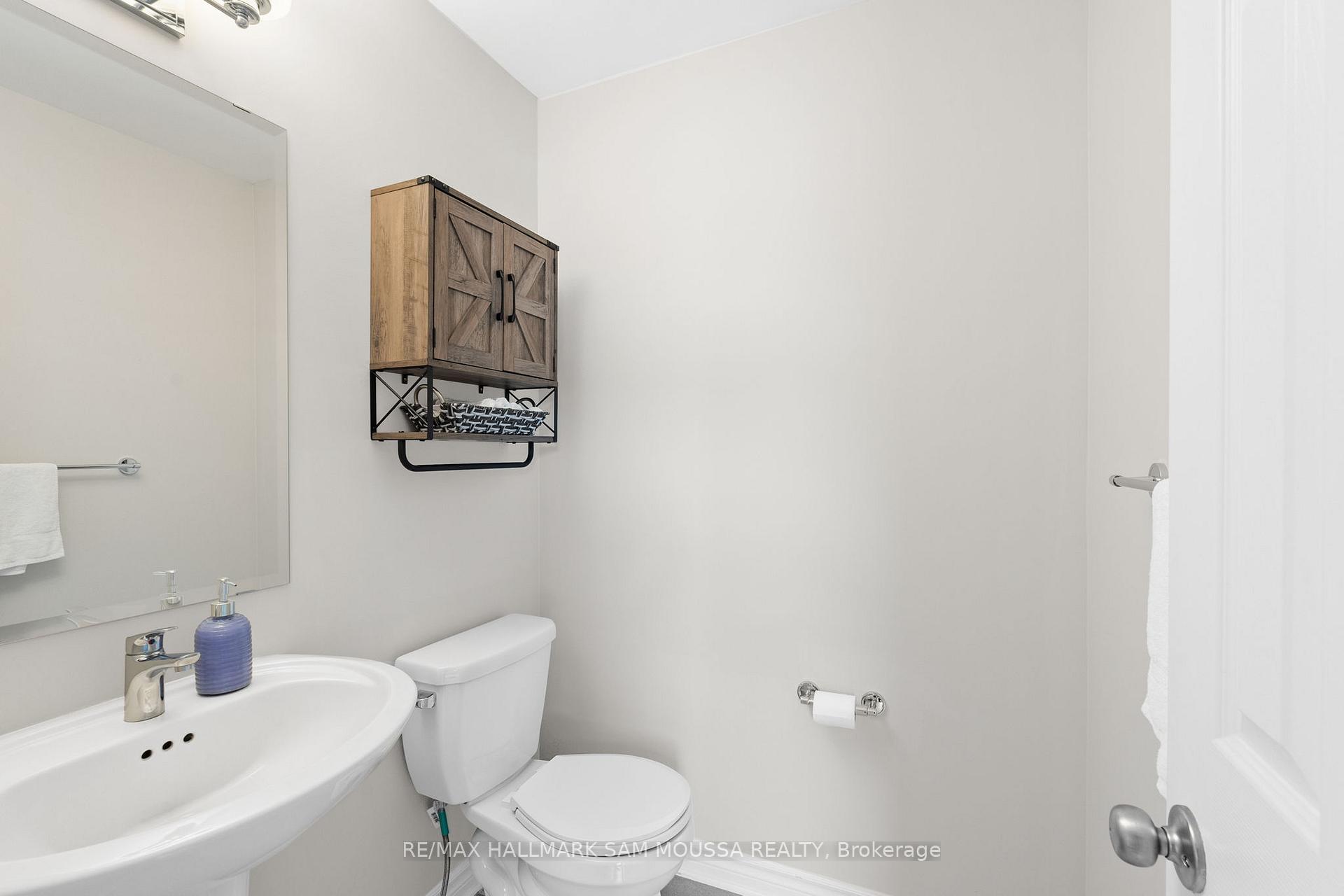 Photo 10 of 625 Cartographe Street, Ottawa, Camelot — HOMEH