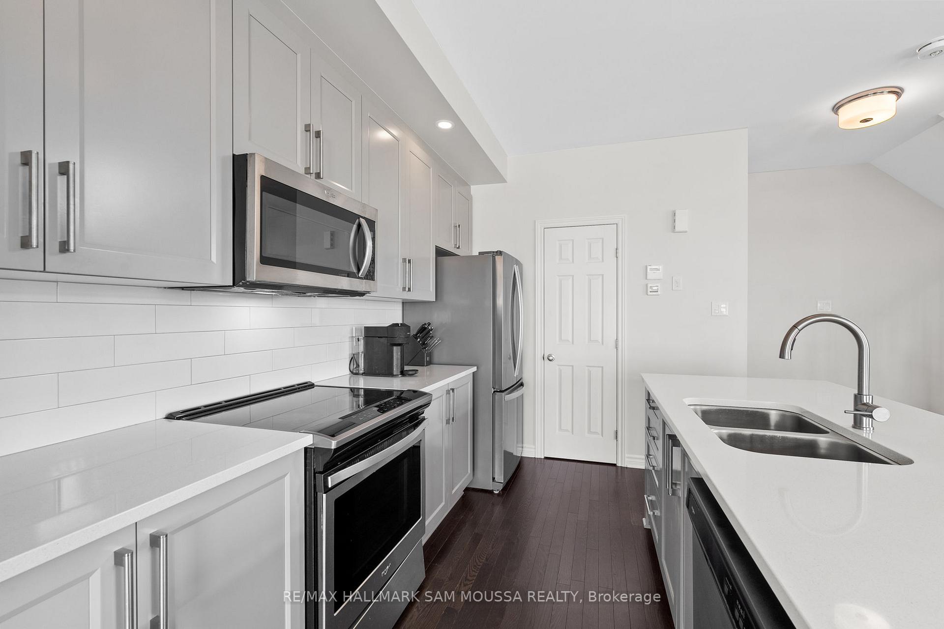 Photo 15 of 625 Cartographe Street, Ottawa, Camelot — HOMEH