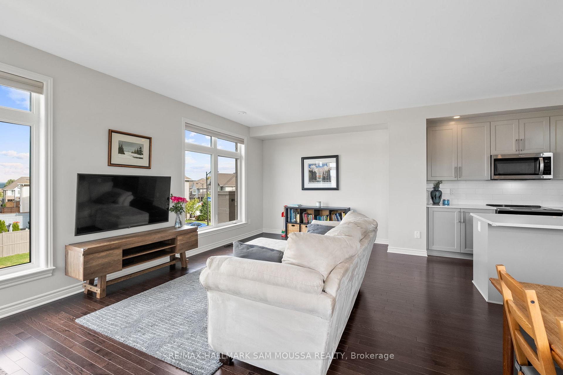 Photo 19 of 625 Cartographe Street, Ottawa, Camelot — HOMEH