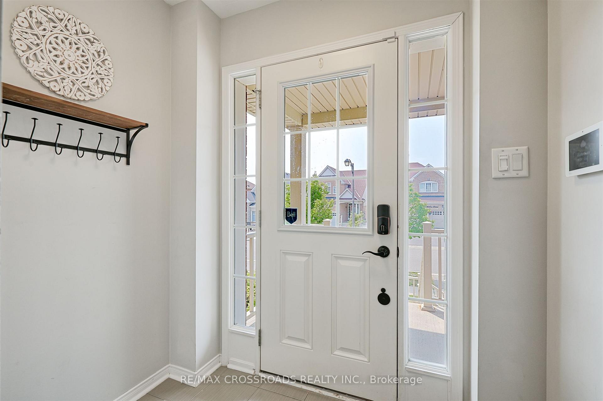 Photo 2 of 784 McCue Drive, Oshawa, Taunton — HOMEH
