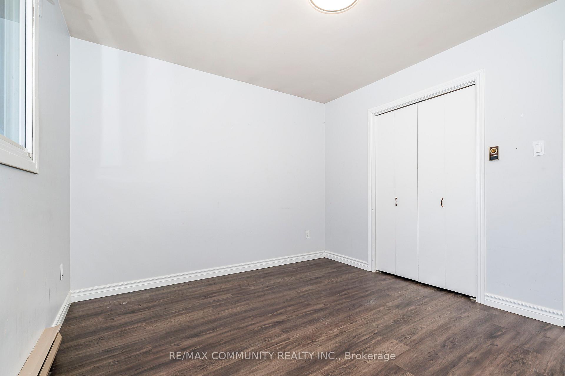 Photo 12 of 49 Quinn Avenue, Orillia — HOMEH