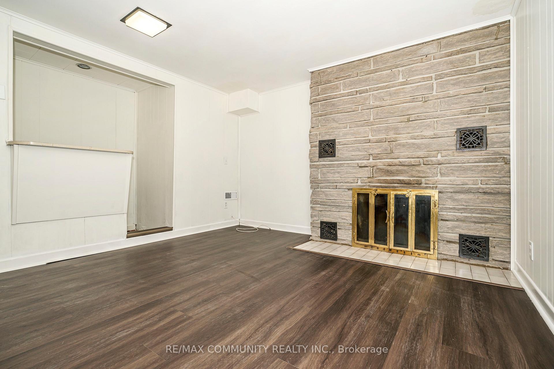 Photo 21 of 49 Quinn Avenue, Orillia — HOMEH