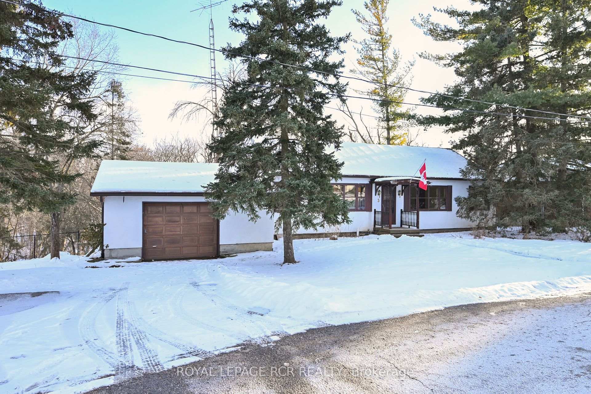 Photo 1 of 3 Evans Road, New Tecumseth, Alliston — HOMEH