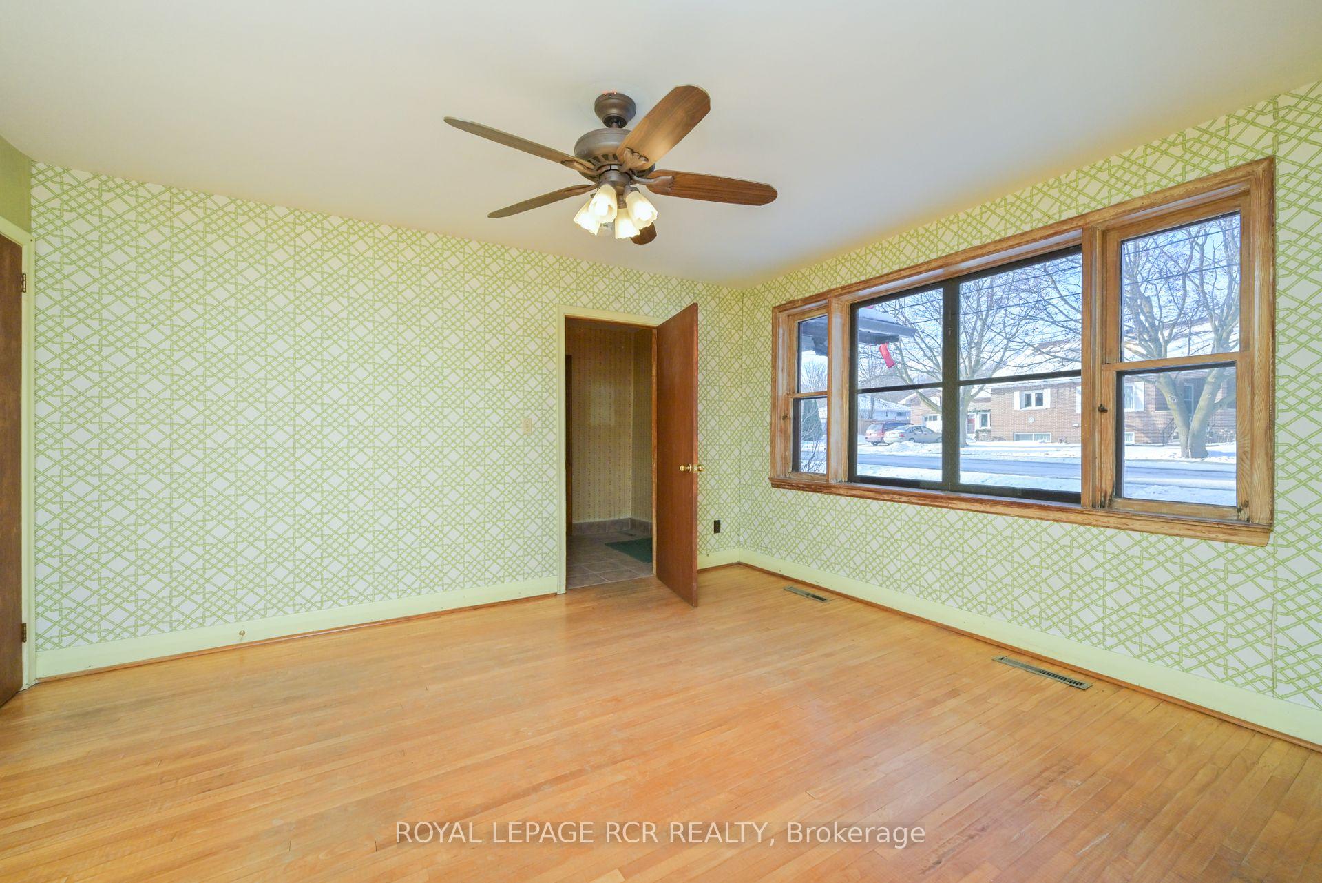 Photo 13 of 3 Evans Road, New Tecumseth, Alliston — HOMEH