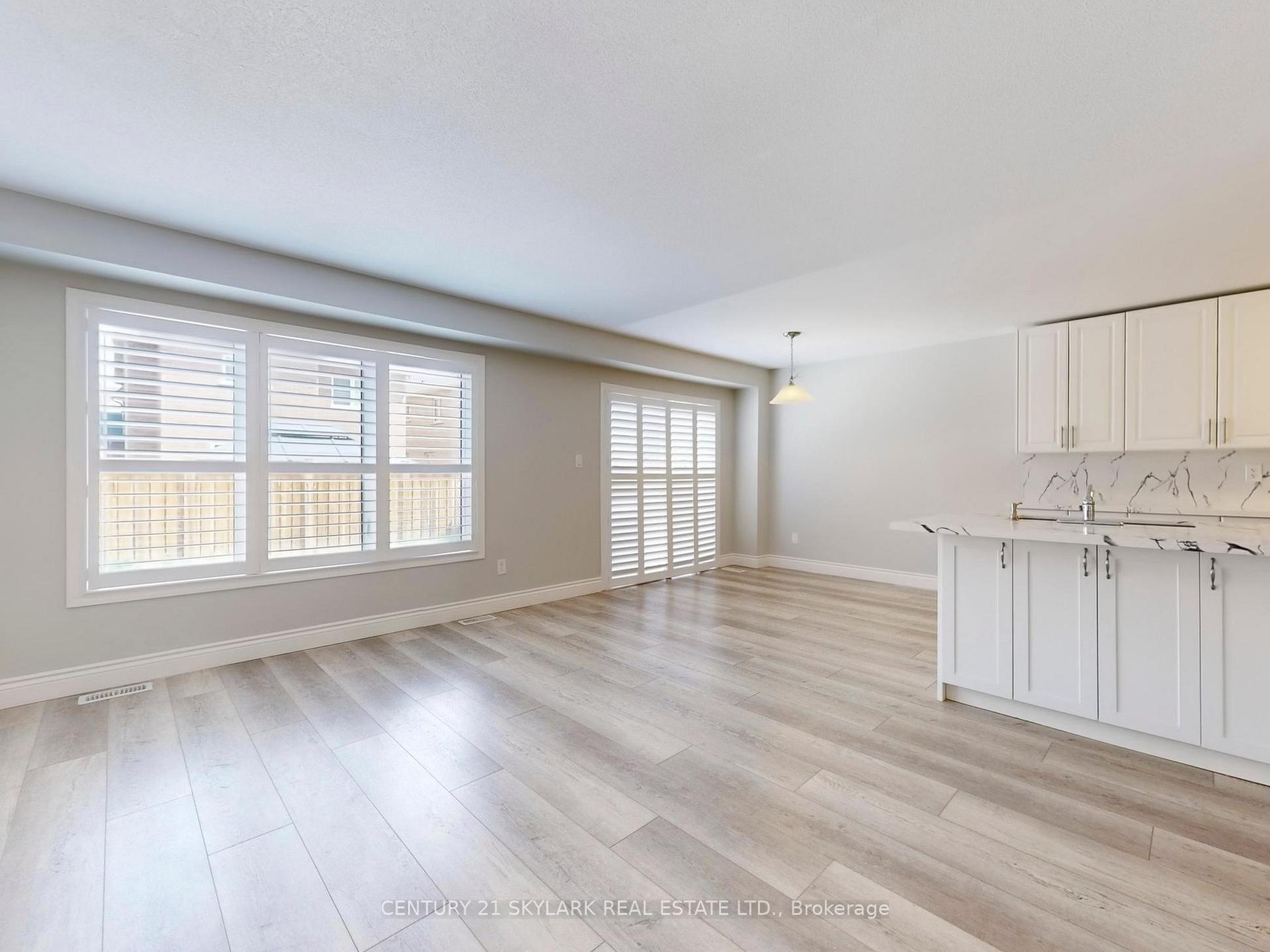 Photo 8 of 507 Windfields Farm Drive W, Oshawa, Windfields — HOMEH