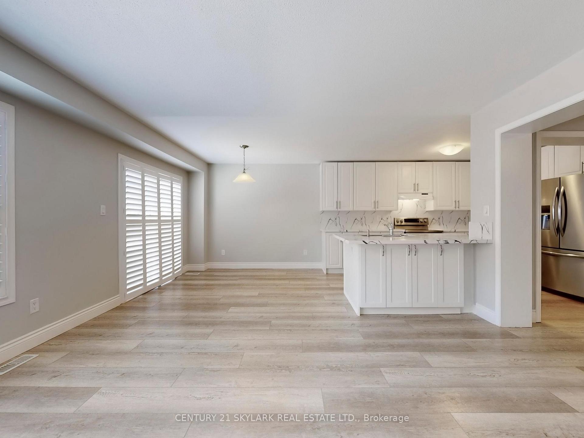 Photo 9 of 507 Windfields Farm Drive W, Oshawa, Windfields — HOMEH