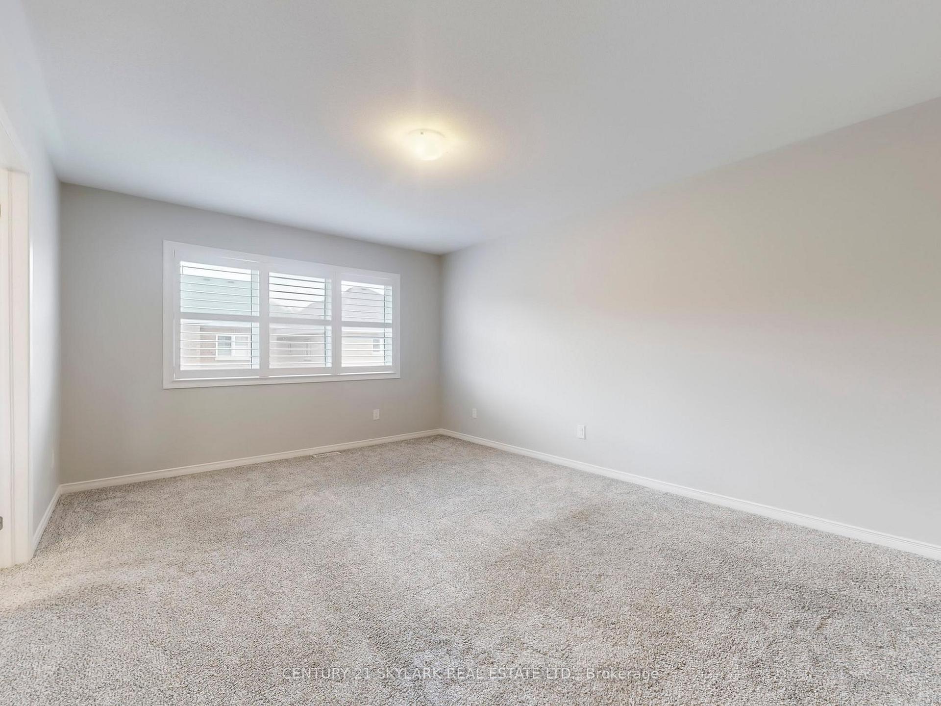 Photo 30 of 507 Windfields Farm Drive W, Oshawa, Windfields — HOMEH