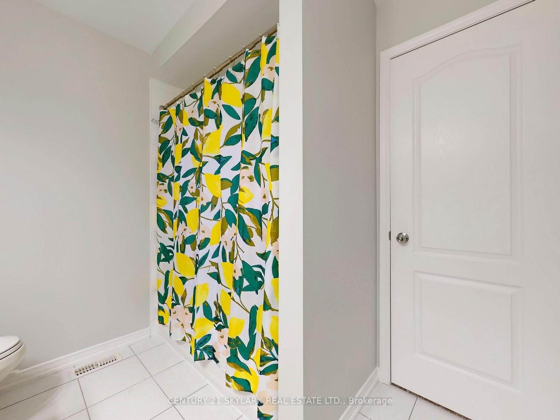 Photo 43 of 507 Windfields Farm Drive W, Oshawa, Windfields — HOMEH