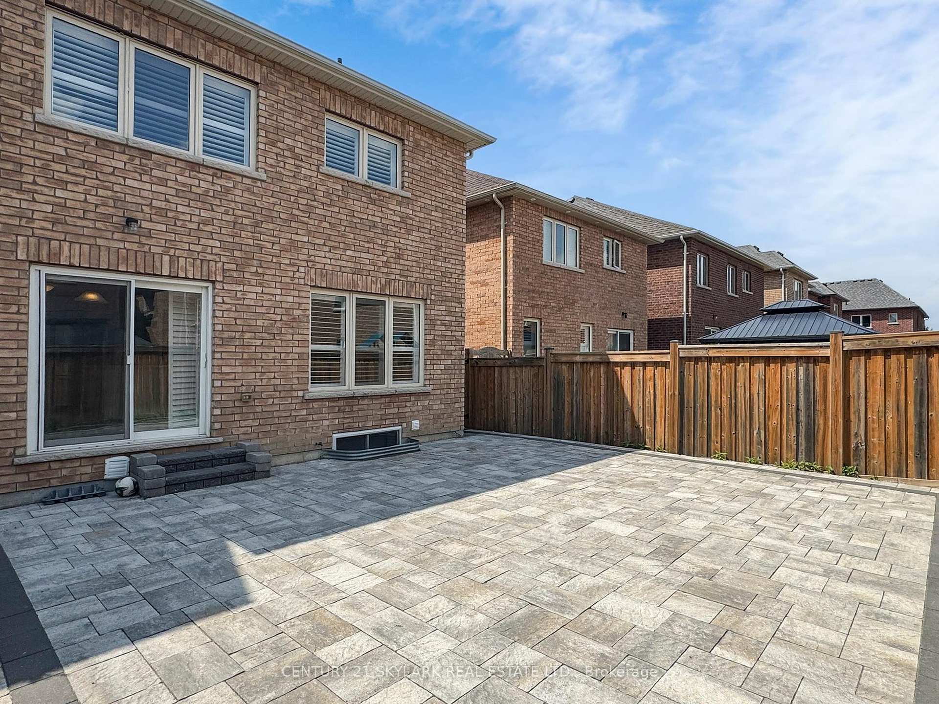 Photo 46 of 507 Windfields Farm Drive W, Oshawa, Windfields — HOMEH