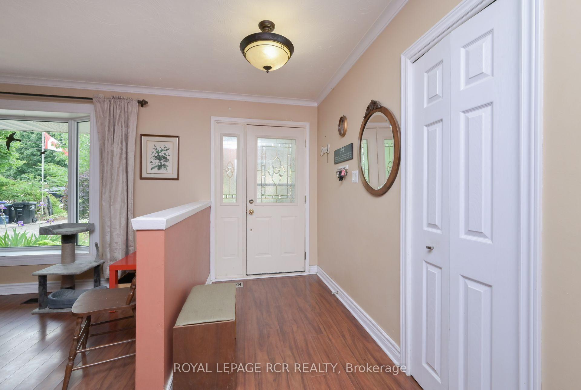 Photo 3 of 108 Boyne Crescent, New Tecumseth, Alliston — HOMEH