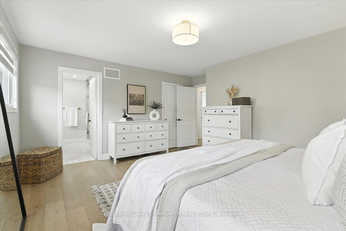Photo 15 of 1338 Harlstone Crescent, Oshawa, Taunton — HOMEH