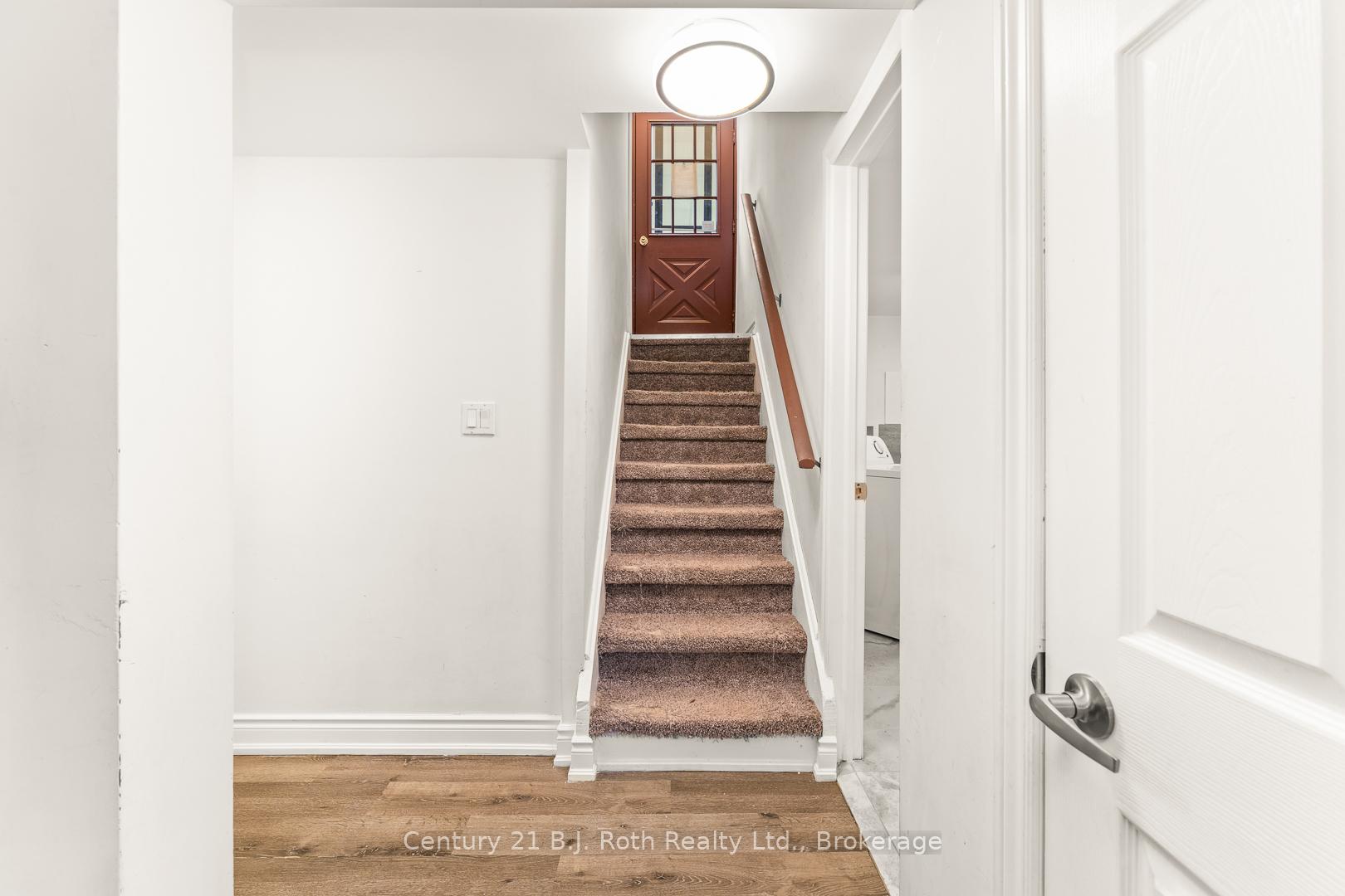 Photo 21 of 362 Parkhurst Crescent, Orillia — HOMEH