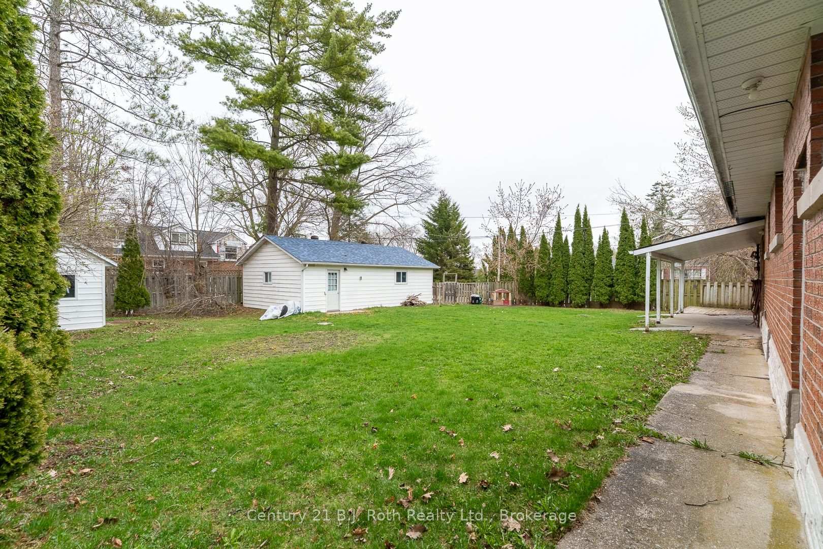Photo 38 of 362 Parkhurst Crescent, Orillia — HOMEH
