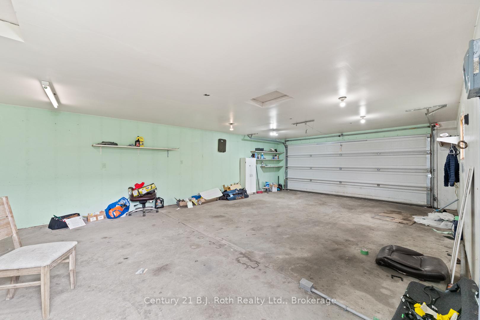 Photo 40 of 362 Parkhurst Crescent, Orillia — HOMEH