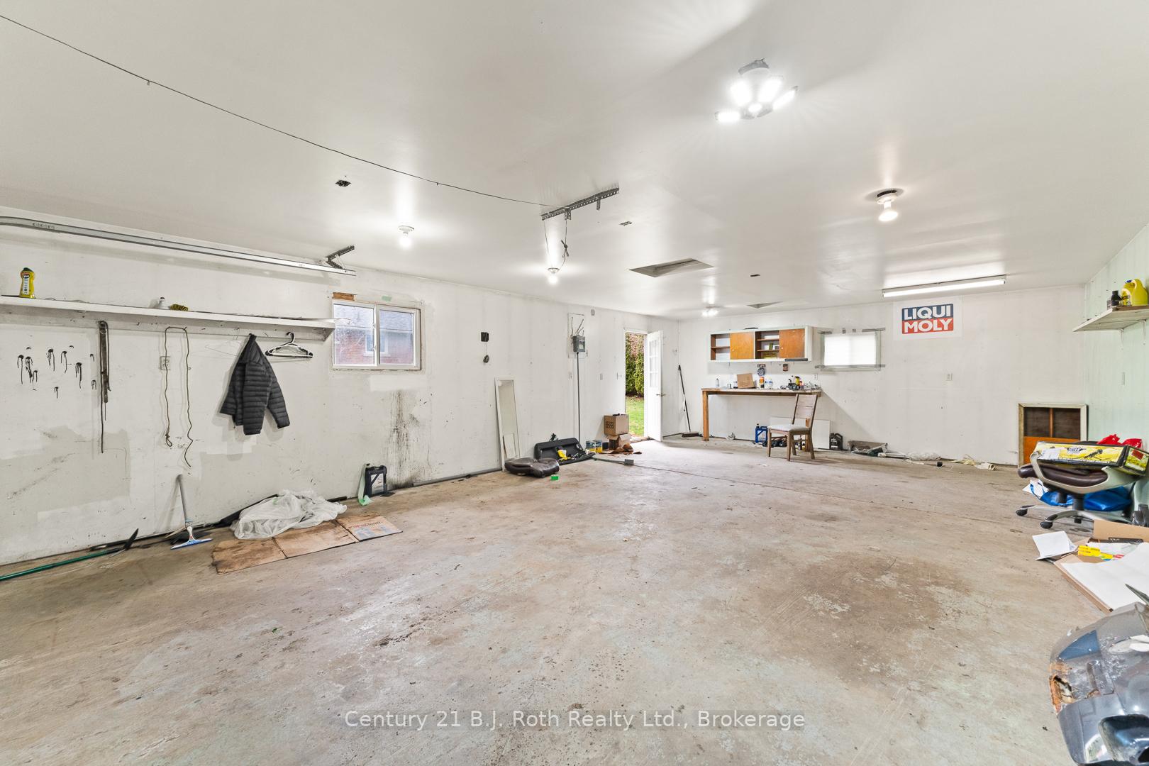 Photo 41 of 362 Parkhurst Crescent, Orillia — HOMEH