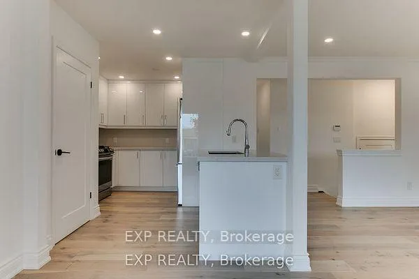 Photo 7 of Unit Main, 16 Stephenfrank Road, Scarborough, Bendale — HOMEH