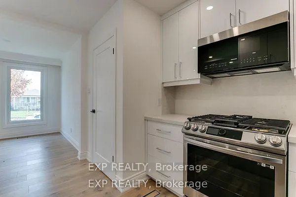 Photo 12 of Unit Main, 16 Stephenfrank Road, Scarborough, Bendale — HOMEH