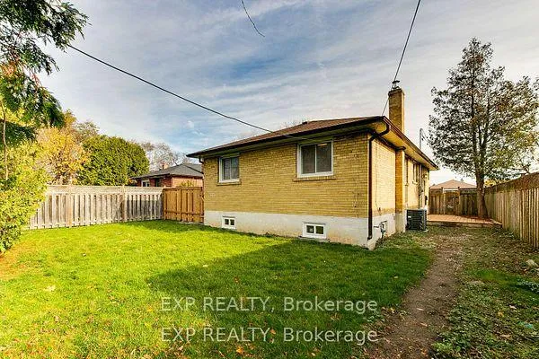Photo 26 of Unit Main, 16 Stephenfrank Road, Scarborough, Bendale — HOMEH