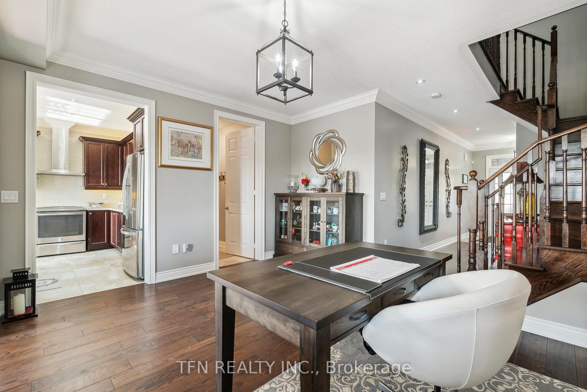 Photo 8 of 72 Cauthers Crescent, New Tecumseth, Rural New Tecumseth — HOMEH
