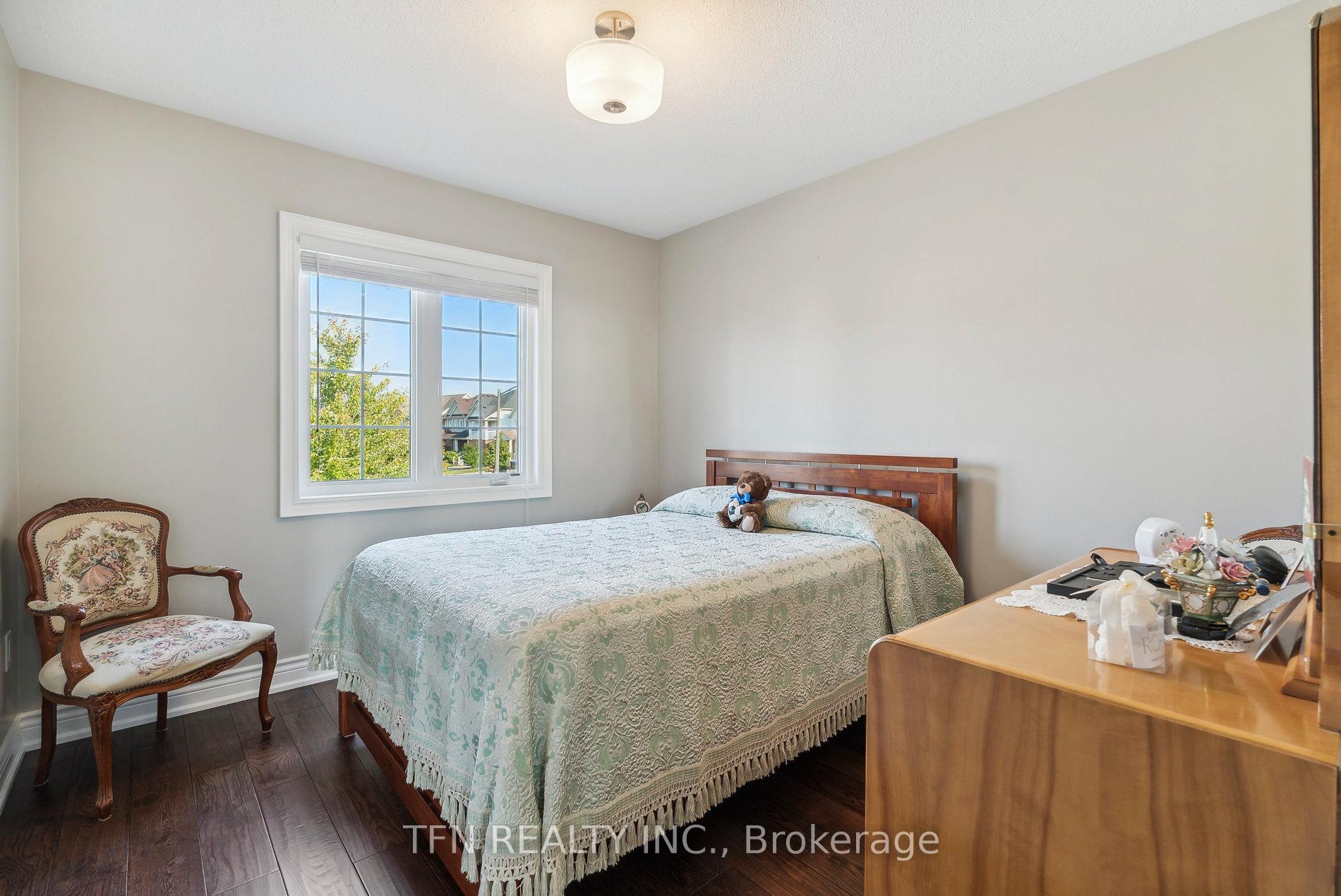 Photo 18 of 72 Cauthers Crescent, New Tecumseth, Rural New Tecumseth — HOMEH