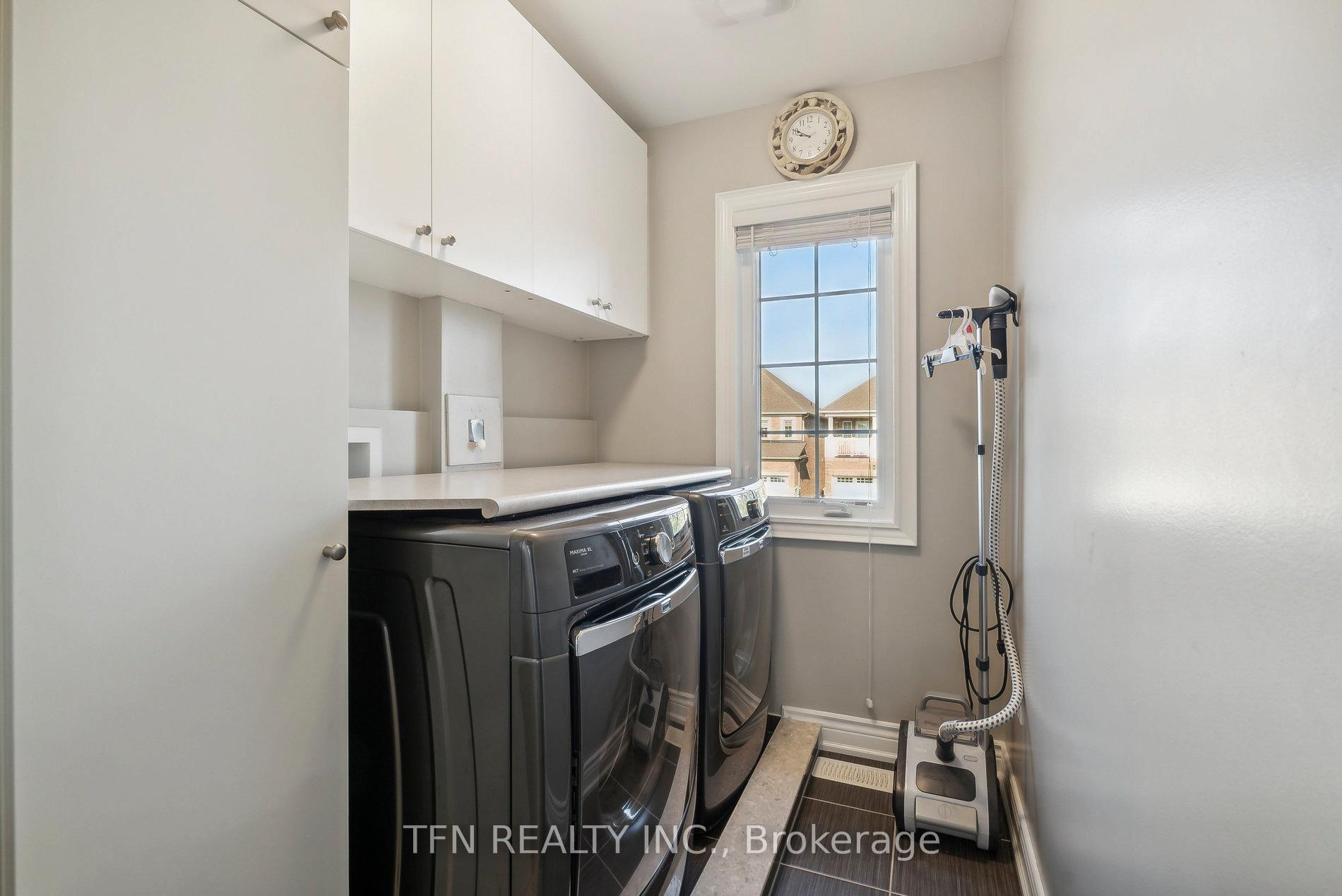 Photo 21 of 72 Cauthers Crescent, New Tecumseth, Rural New Tecumseth — HOMEH