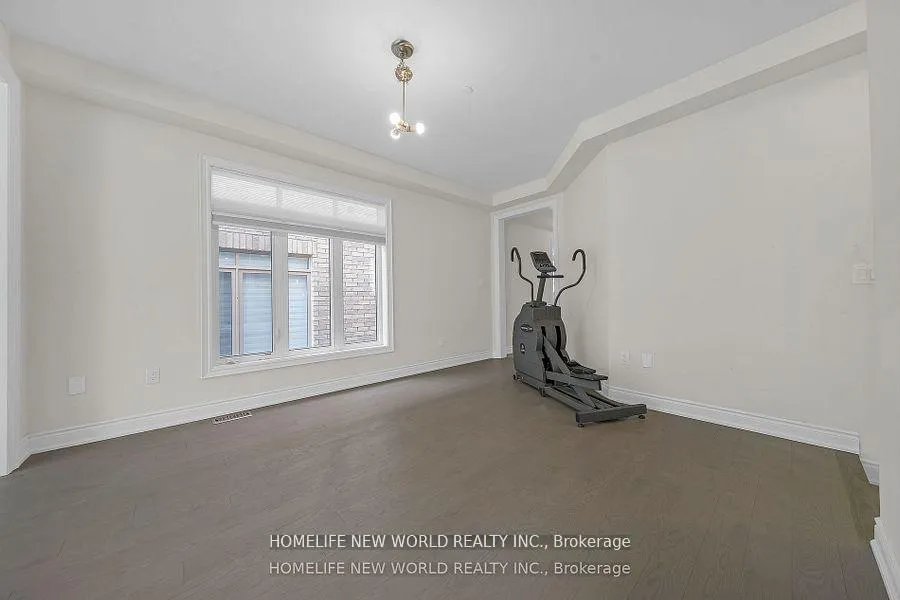 Photo 5 of 15 Caviglia Lane, Markham, Box Grove — HOMEH