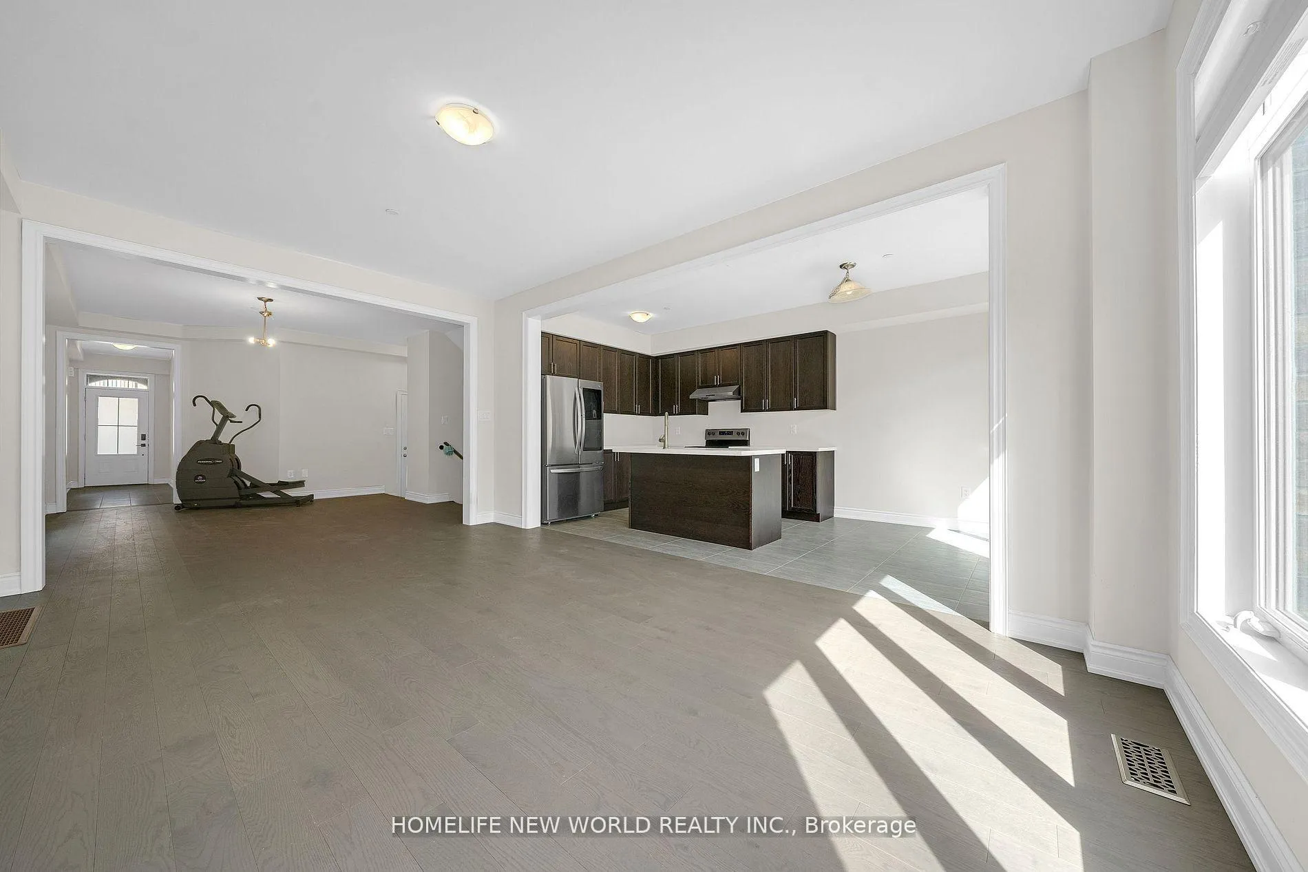 Photo 7 of 15 Caviglia Lane, Markham, Box Grove — HOMEH