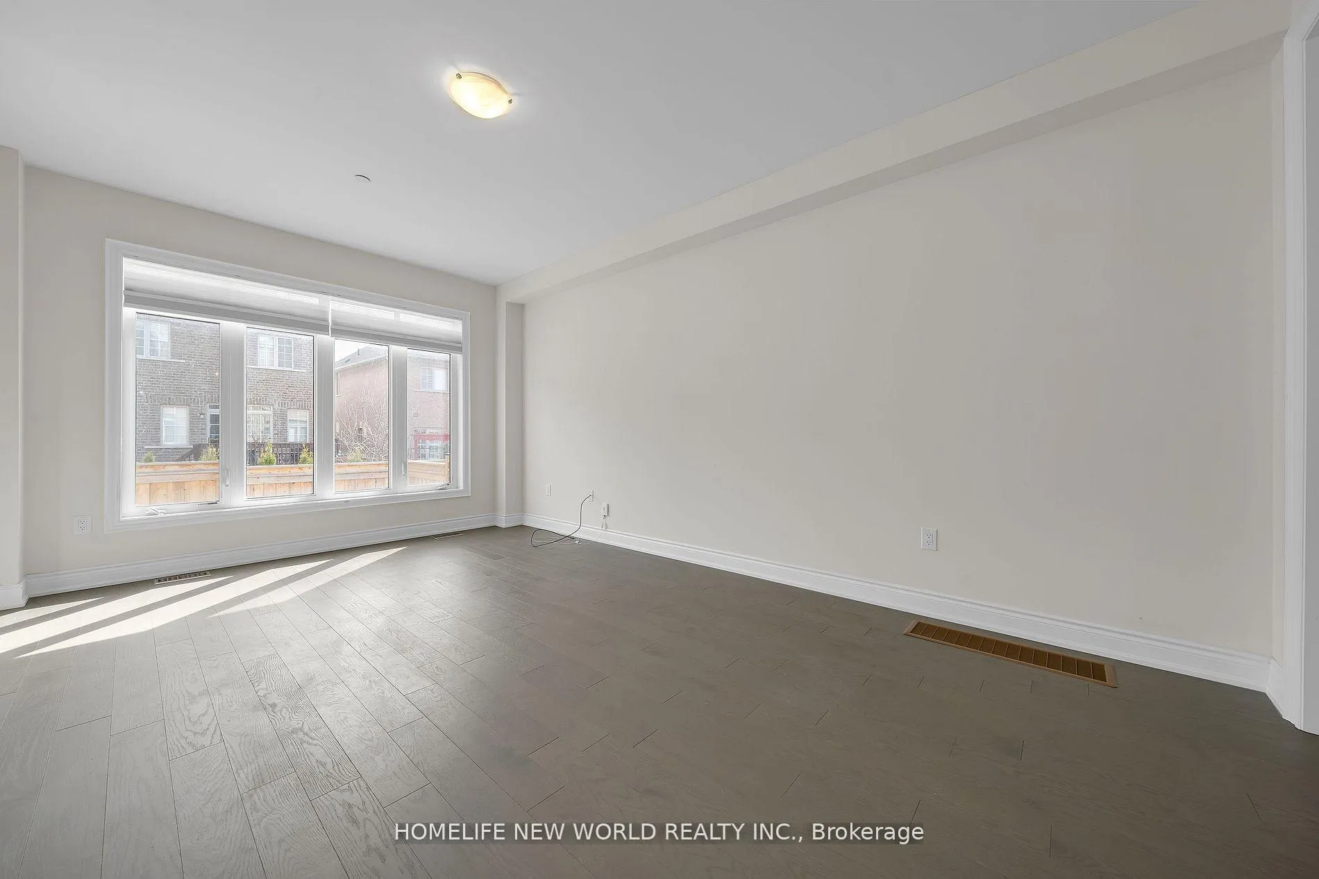 Photo 8 of 15 Caviglia Lane, Markham, Box Grove — HOMEH