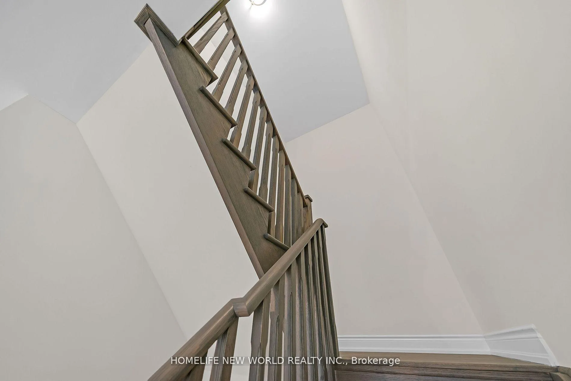 Photo 13 of 15 Caviglia Lane, Markham, Box Grove — HOMEH