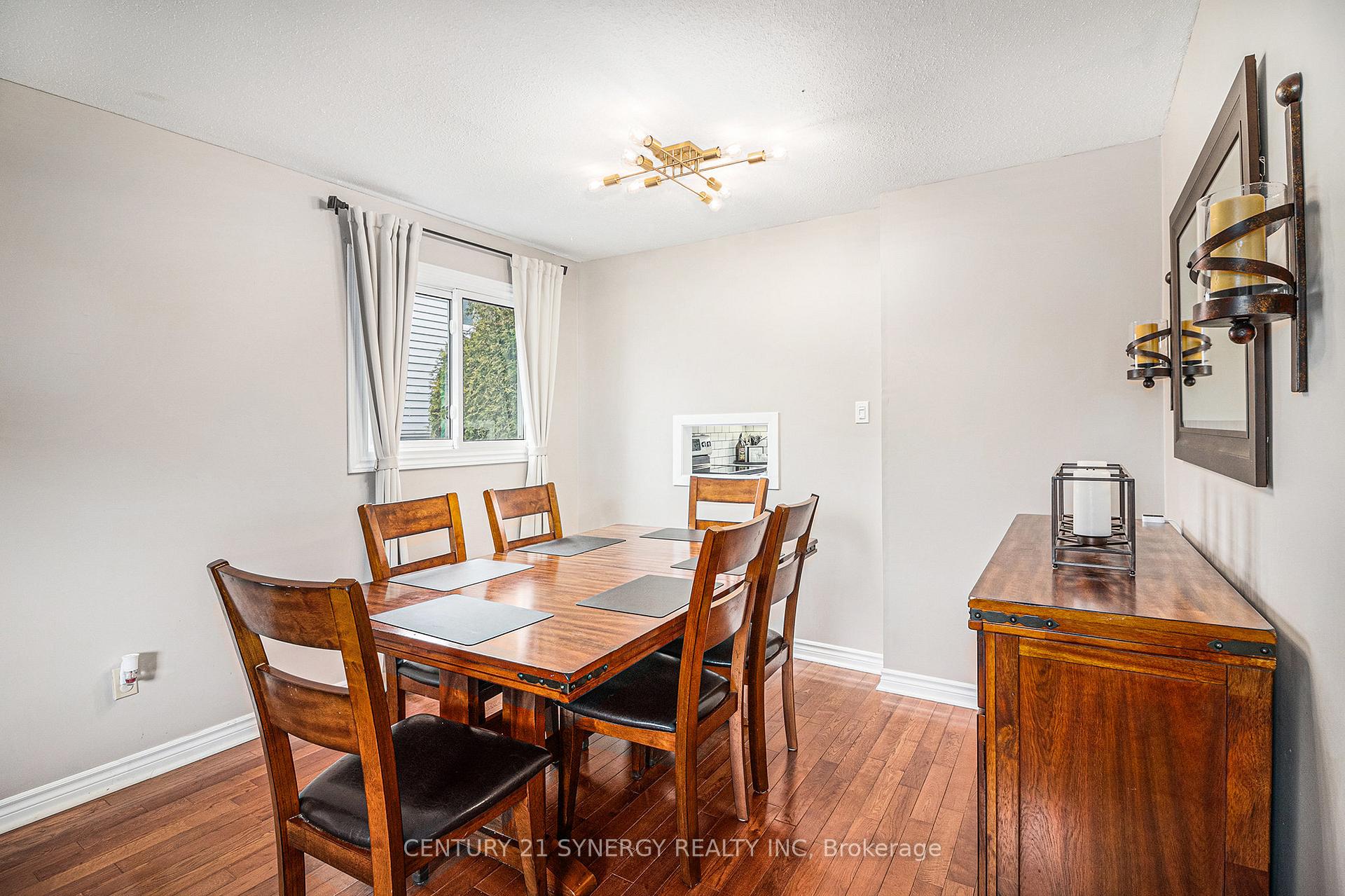 Photo 8 of 1213 St Moritz Court, Ottawa, Convent Glen North — HOMEH