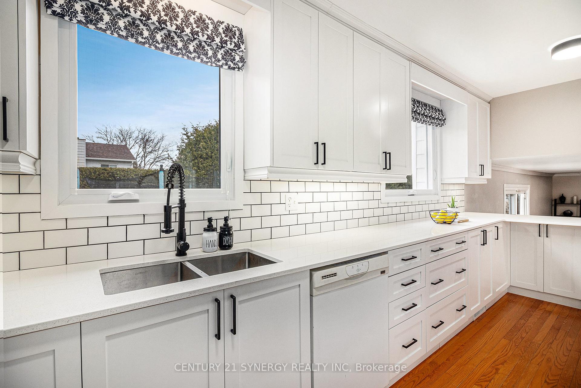 Photo 9 of 1213 St Moritz Court, Ottawa, Convent Glen North — HOMEH