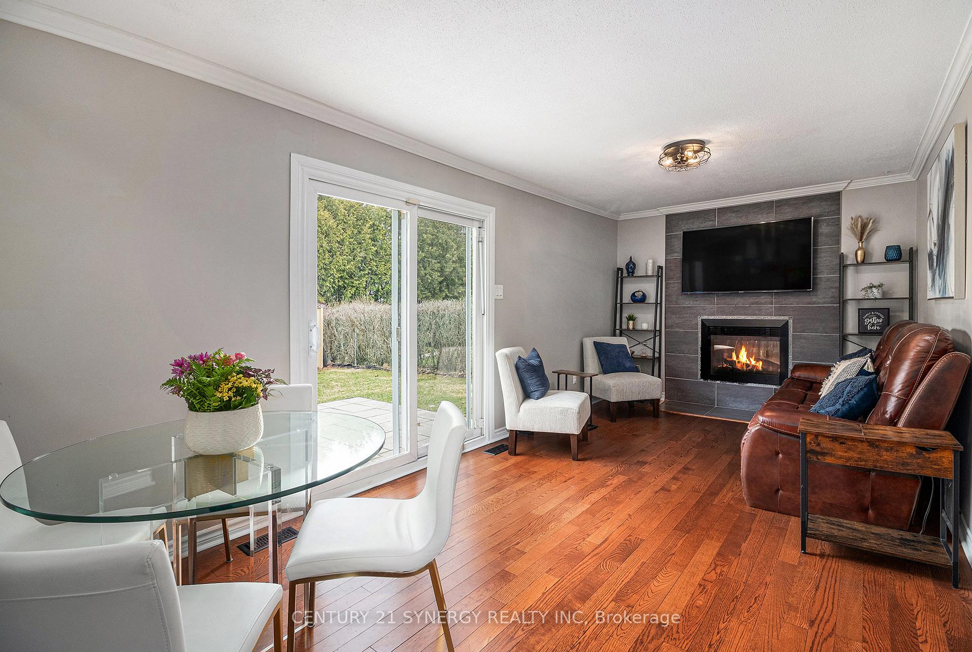 Photo 13 of 1213 St Moritz Court, Ottawa, Convent Glen North — HOMEH