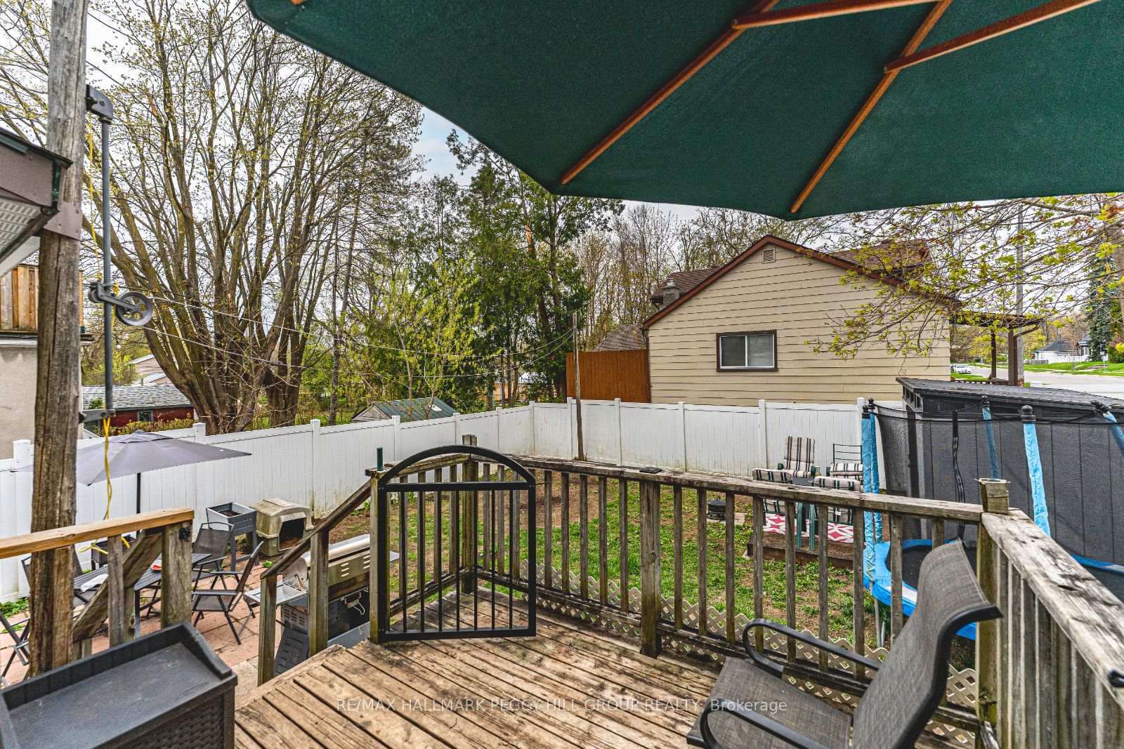 Photo 17 of 89 McKenzie Street, Orillia — HOMEH