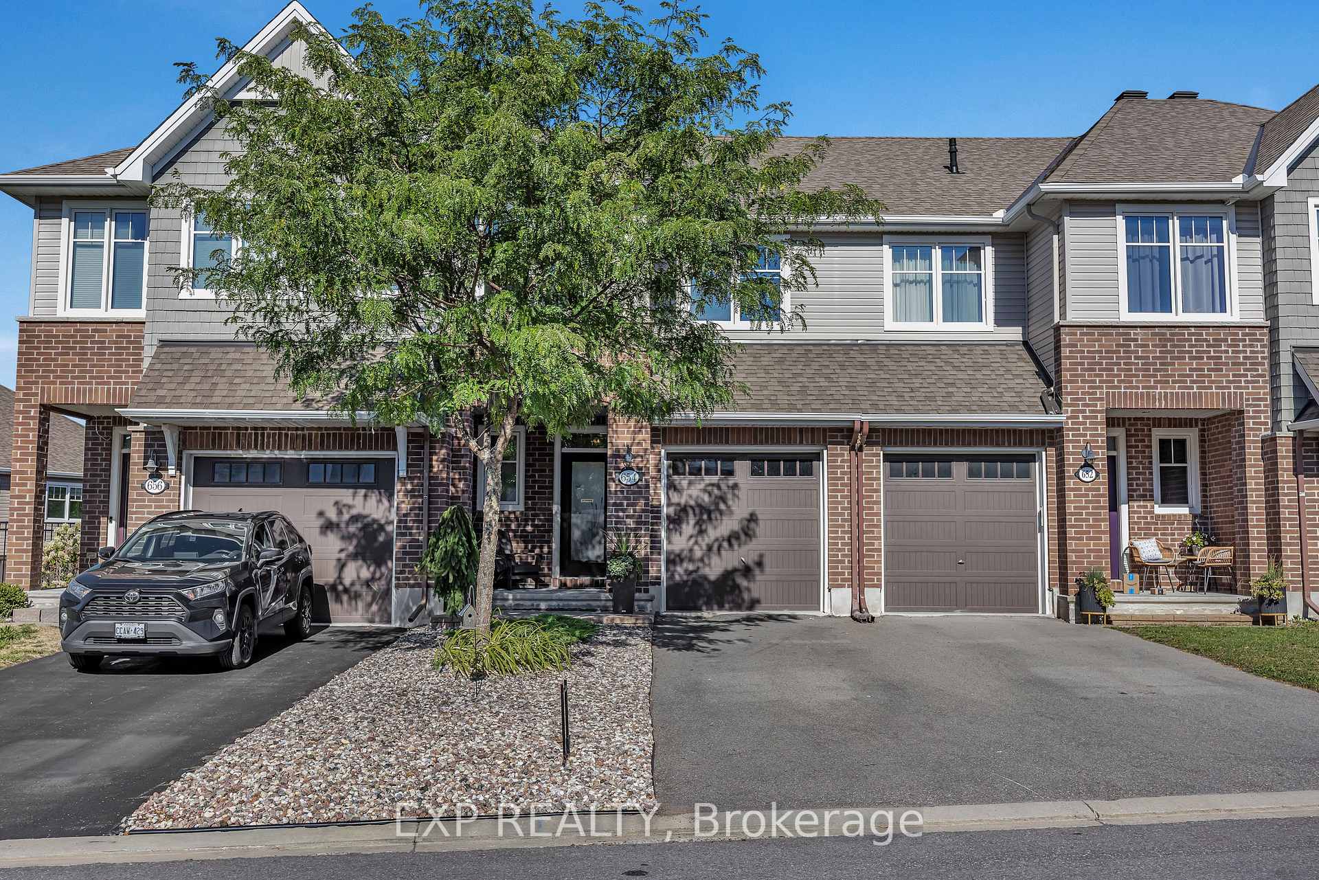Photo 1 of 654 Cartographe Street, Ottawa, Camelot — HOMEH