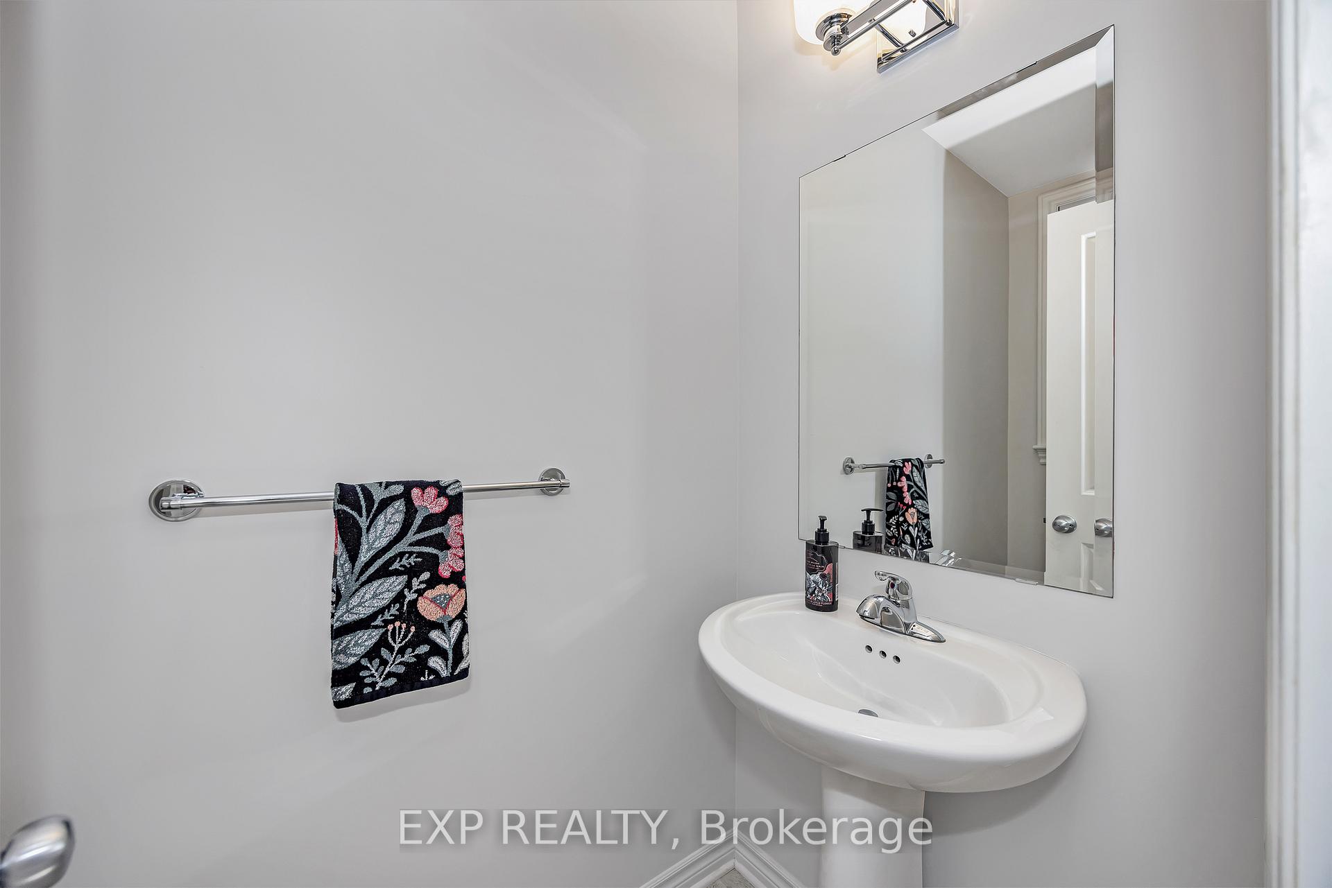Photo 5 of 654 Cartographe Street, Ottawa, Camelot — HOMEH