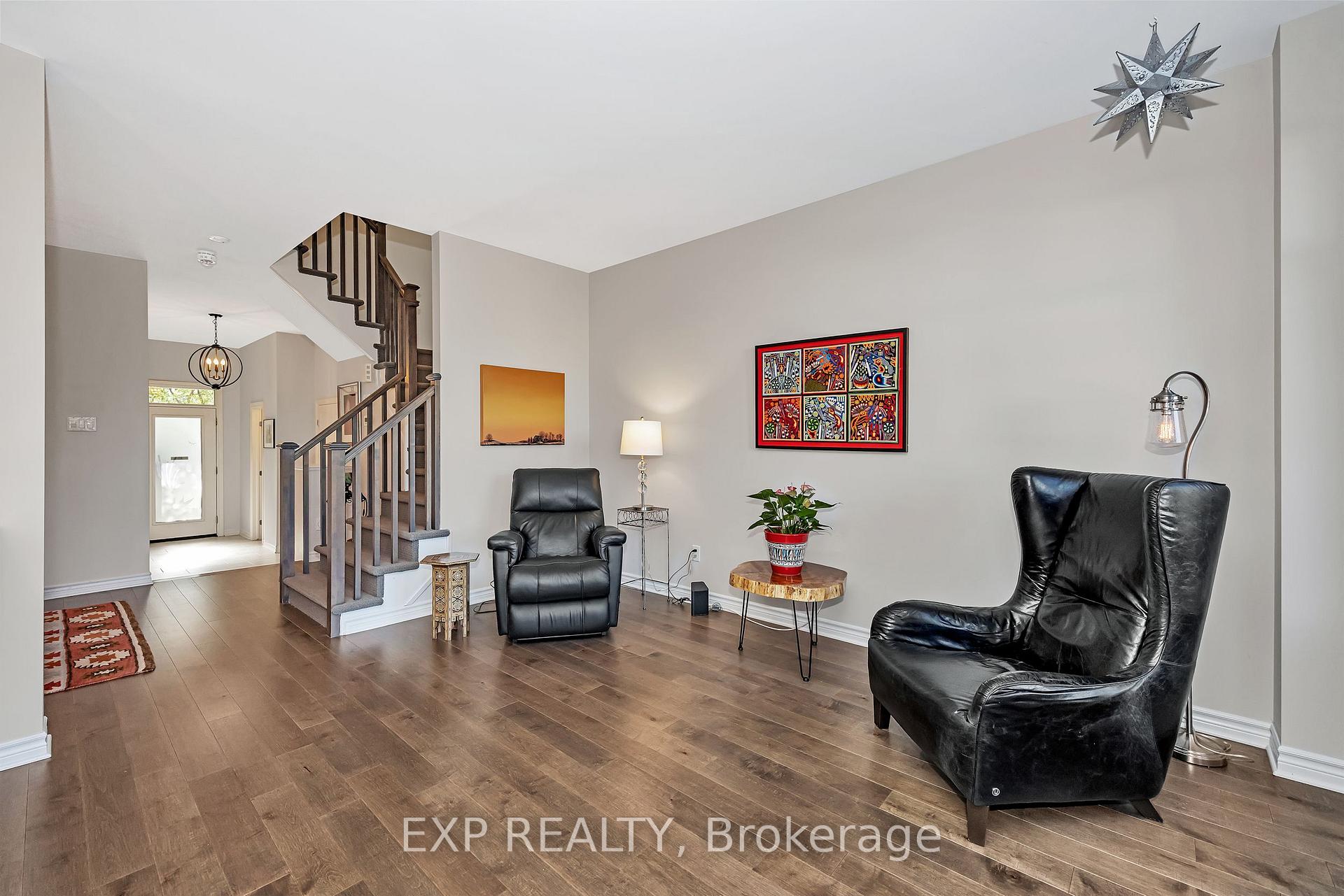 Photo 11 of 654 Cartographe Street, Ottawa, Camelot — HOMEH